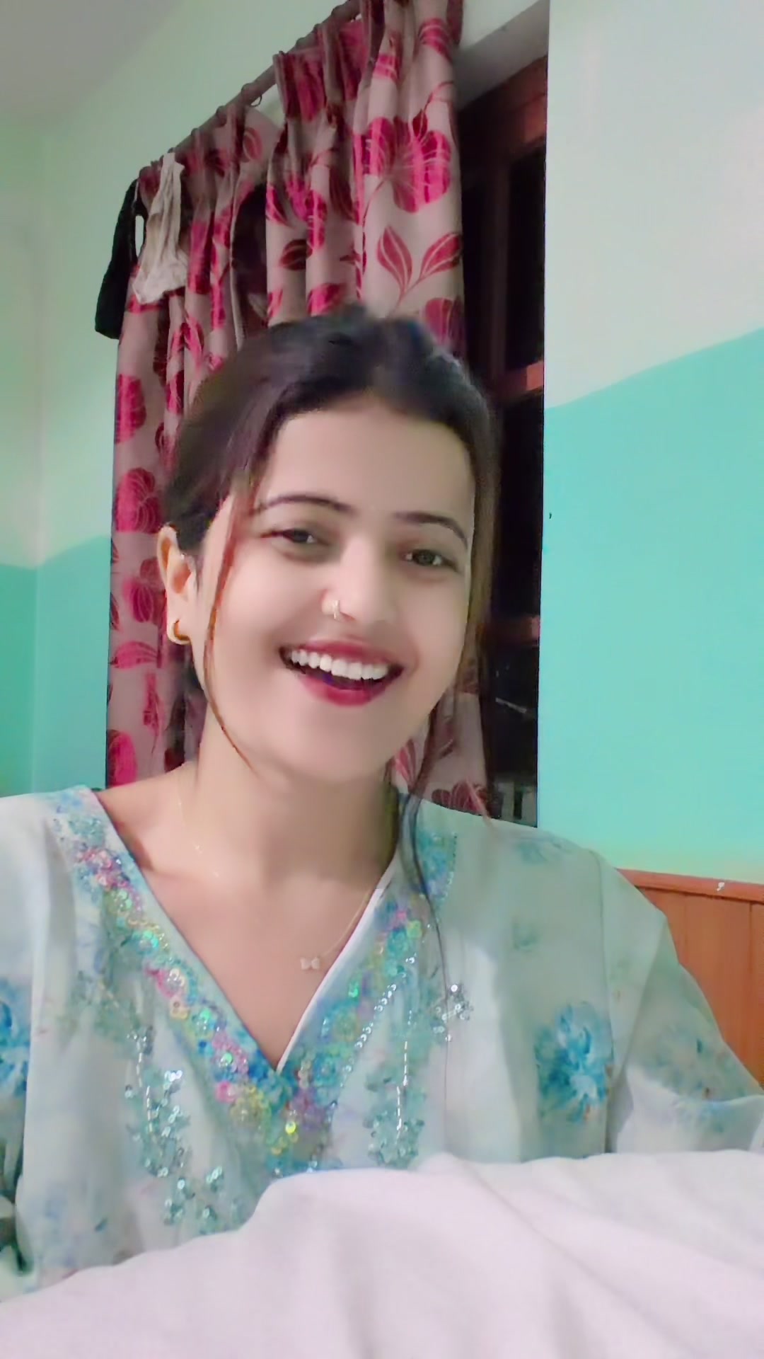 @Sanvi Bhagat❤️