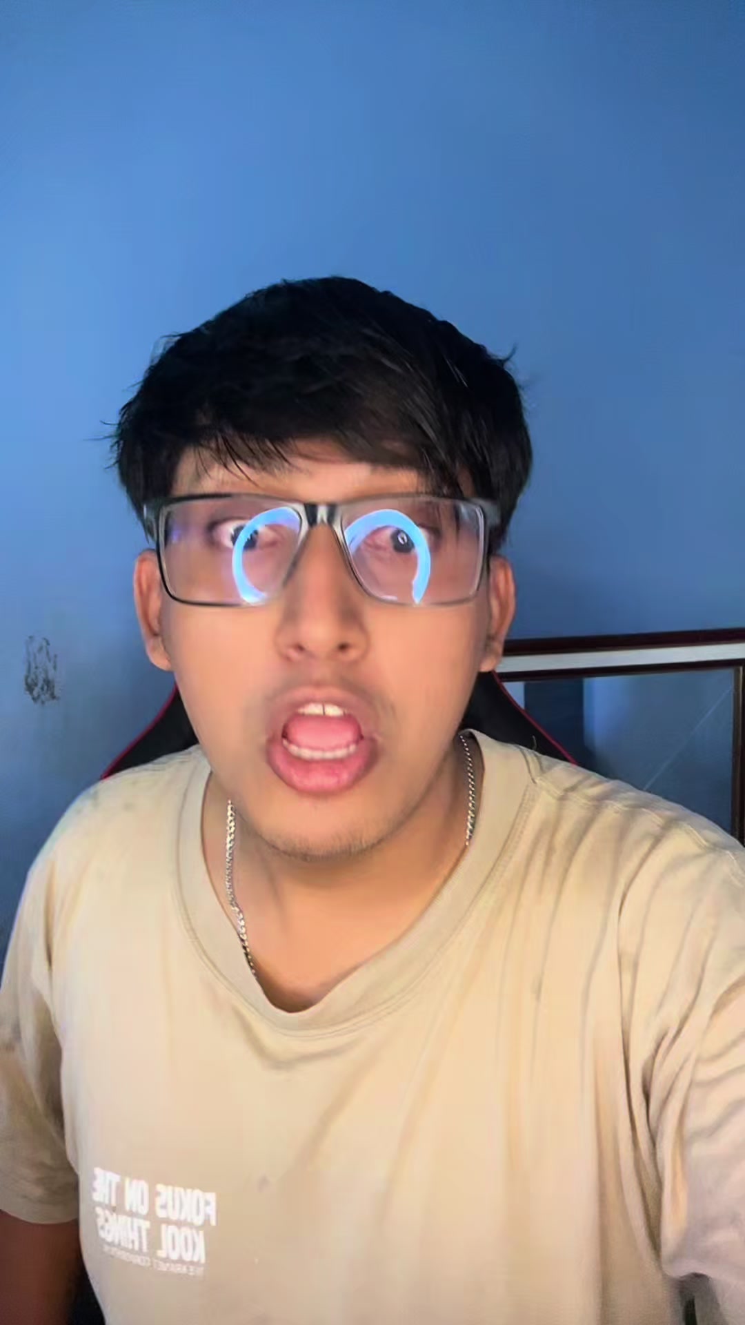 @🐙Edil Vlogs