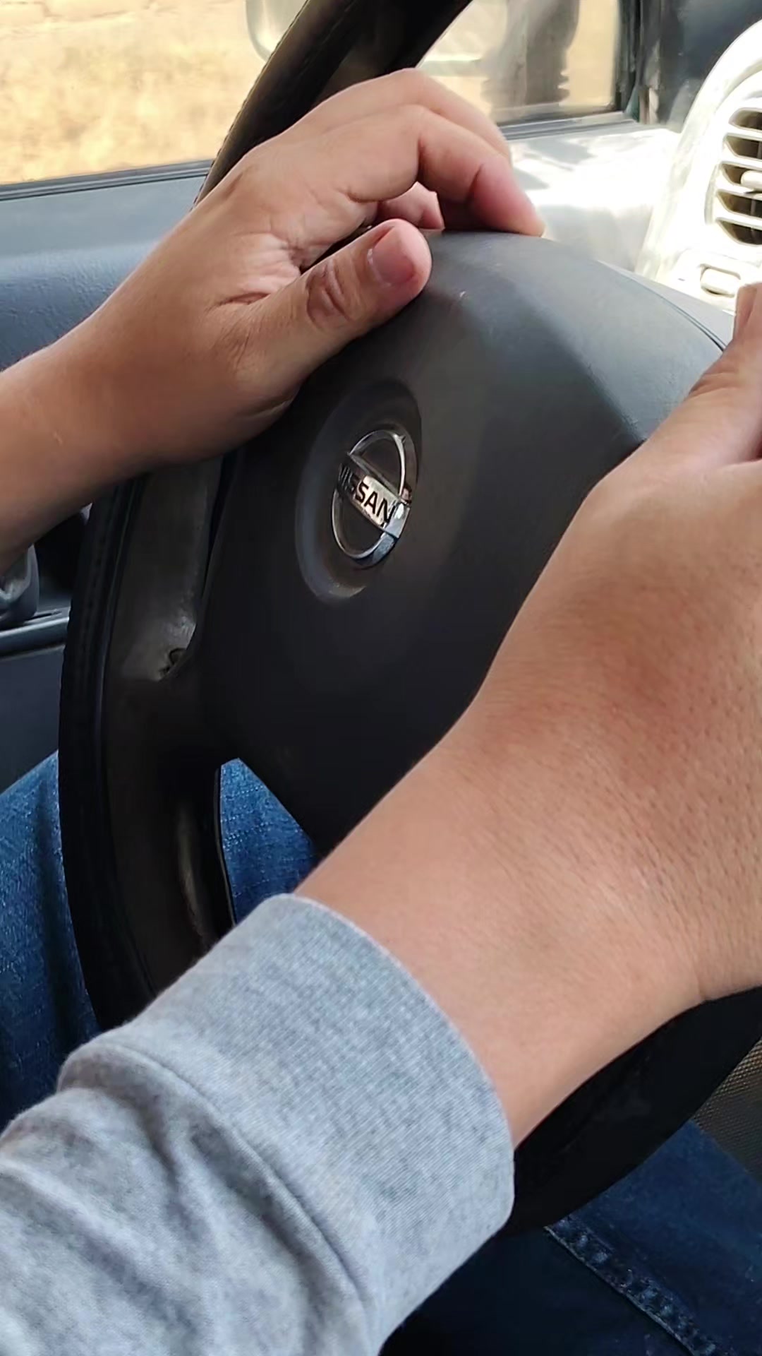 @DiegoAGM17