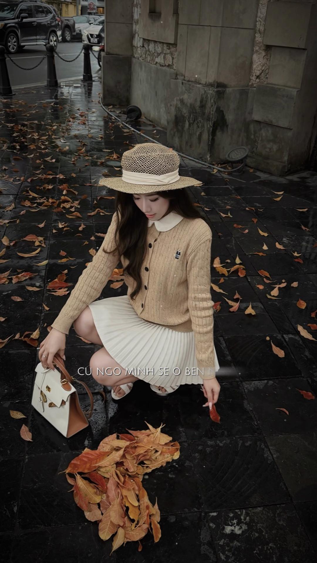 @Blingngoc (Phạm B&iacute;ch Ngọc)