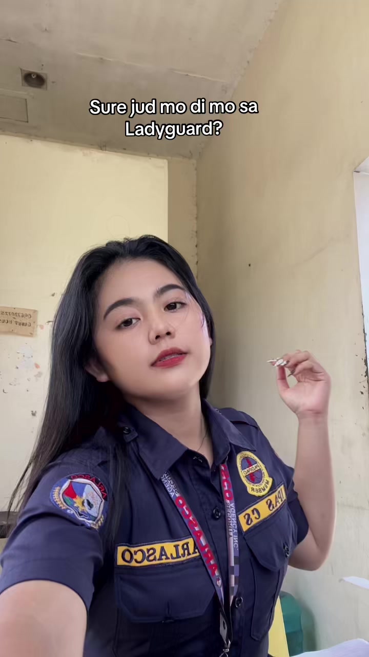 @khriz