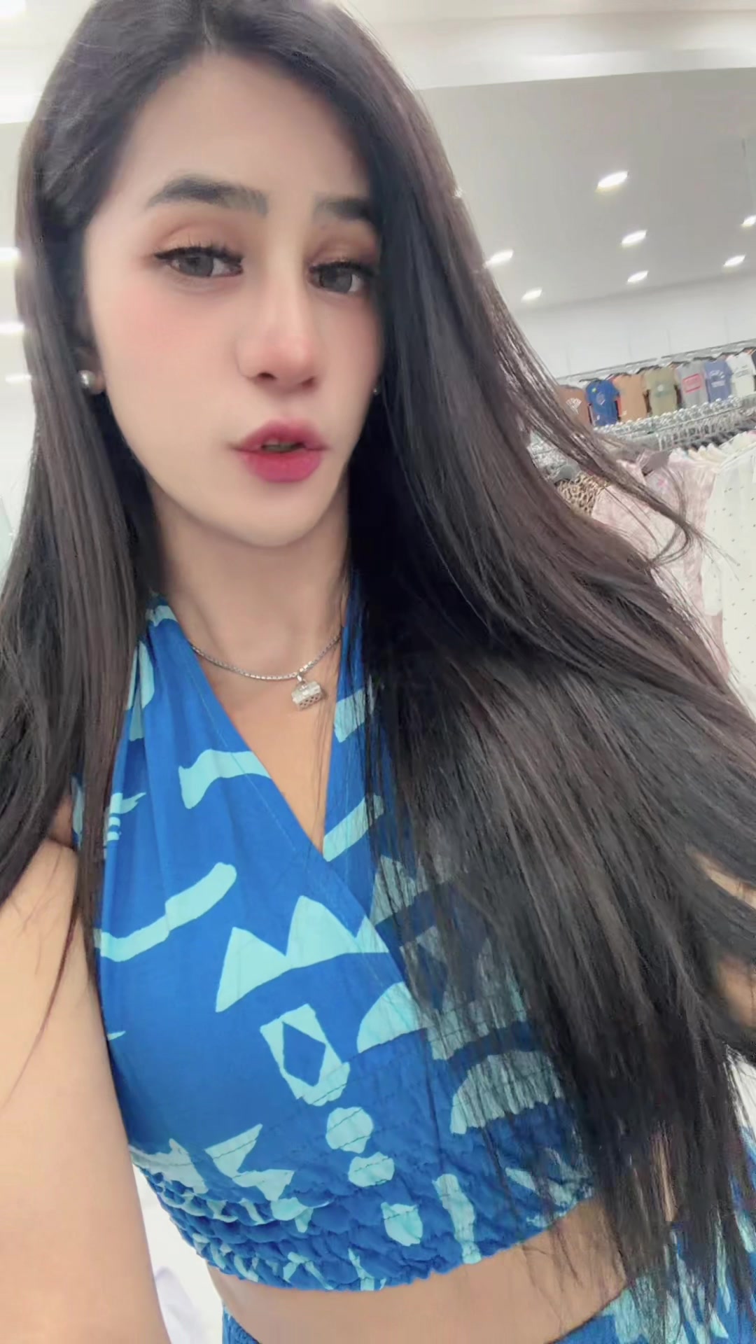 @Erika Mandagi