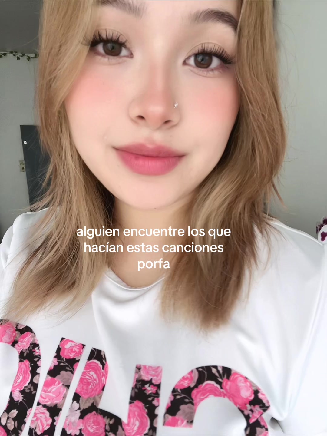@🧘🏼&zwj;♀️