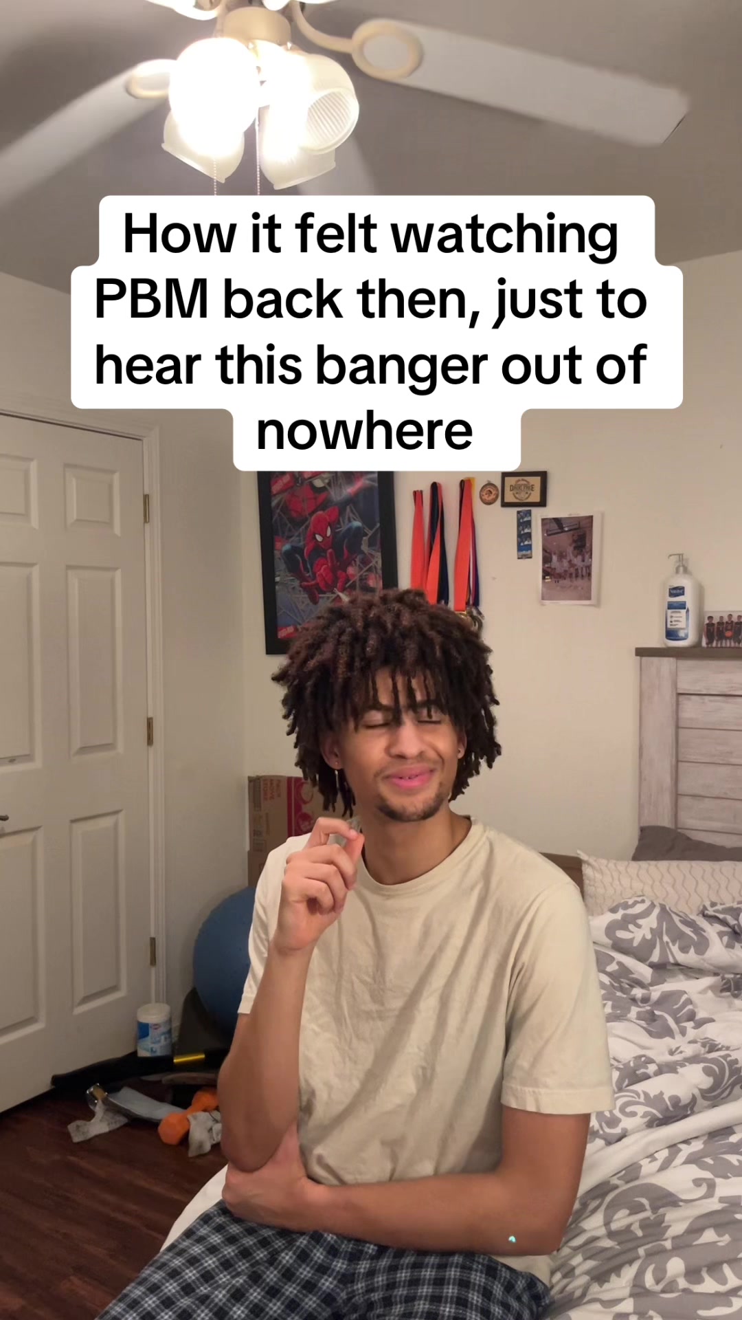 @ITZZ$kovie