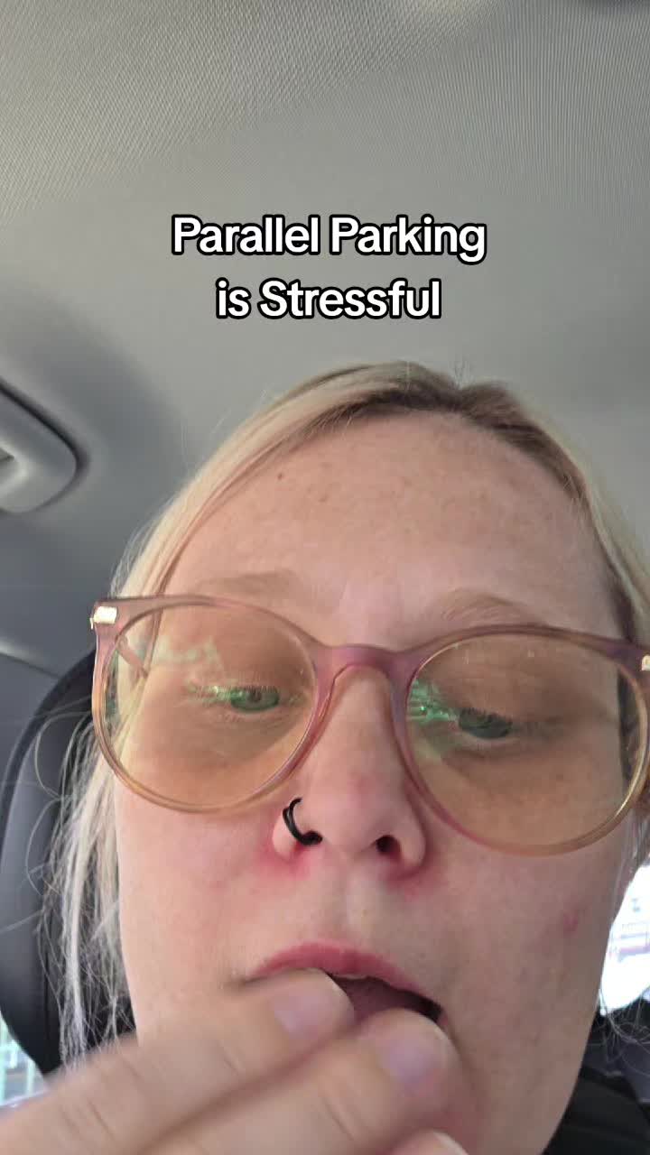 @EmieWonders