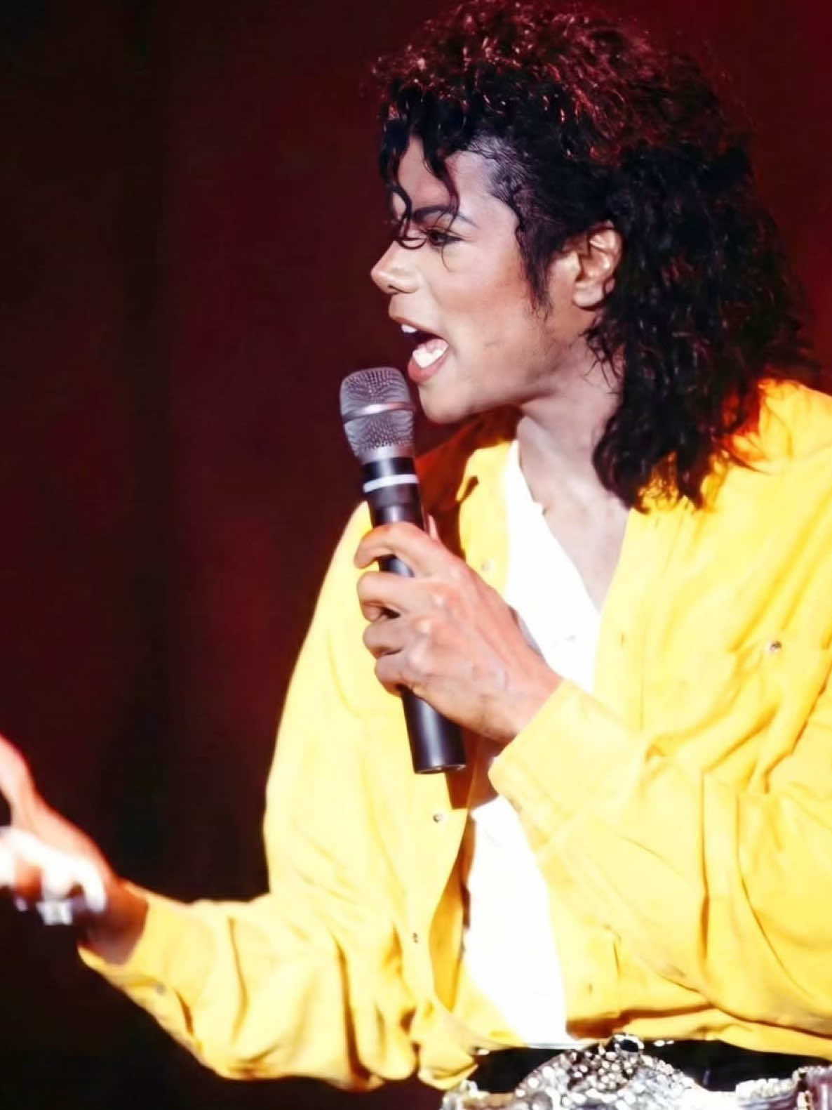 @thepinkmoonwalker