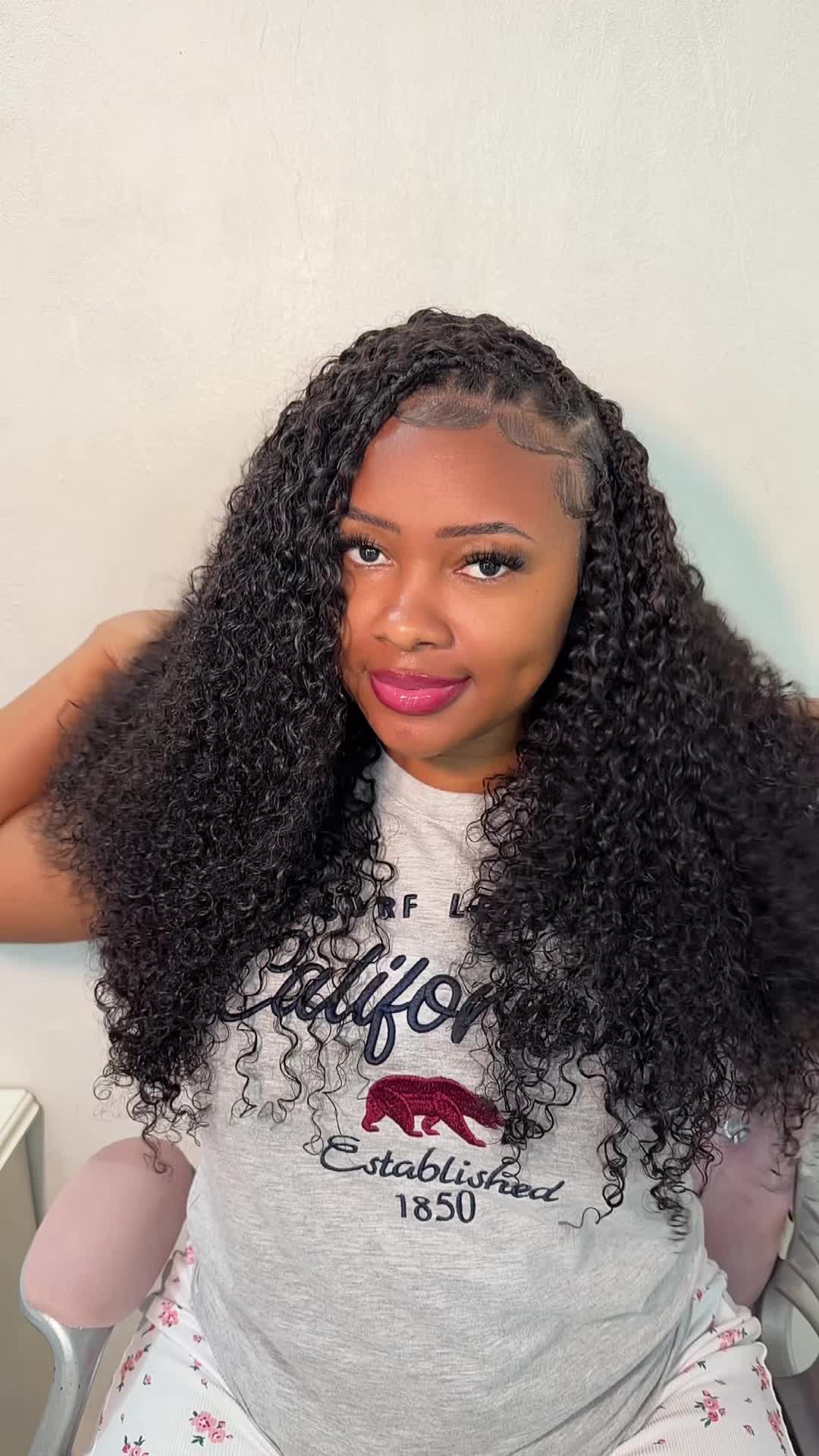 @Sharii | Wig Influencer