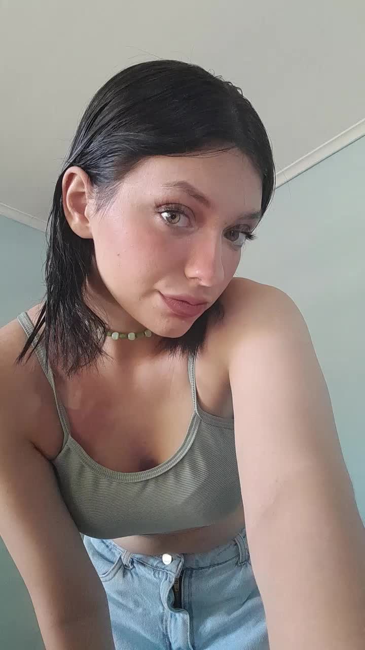@candeluuuz