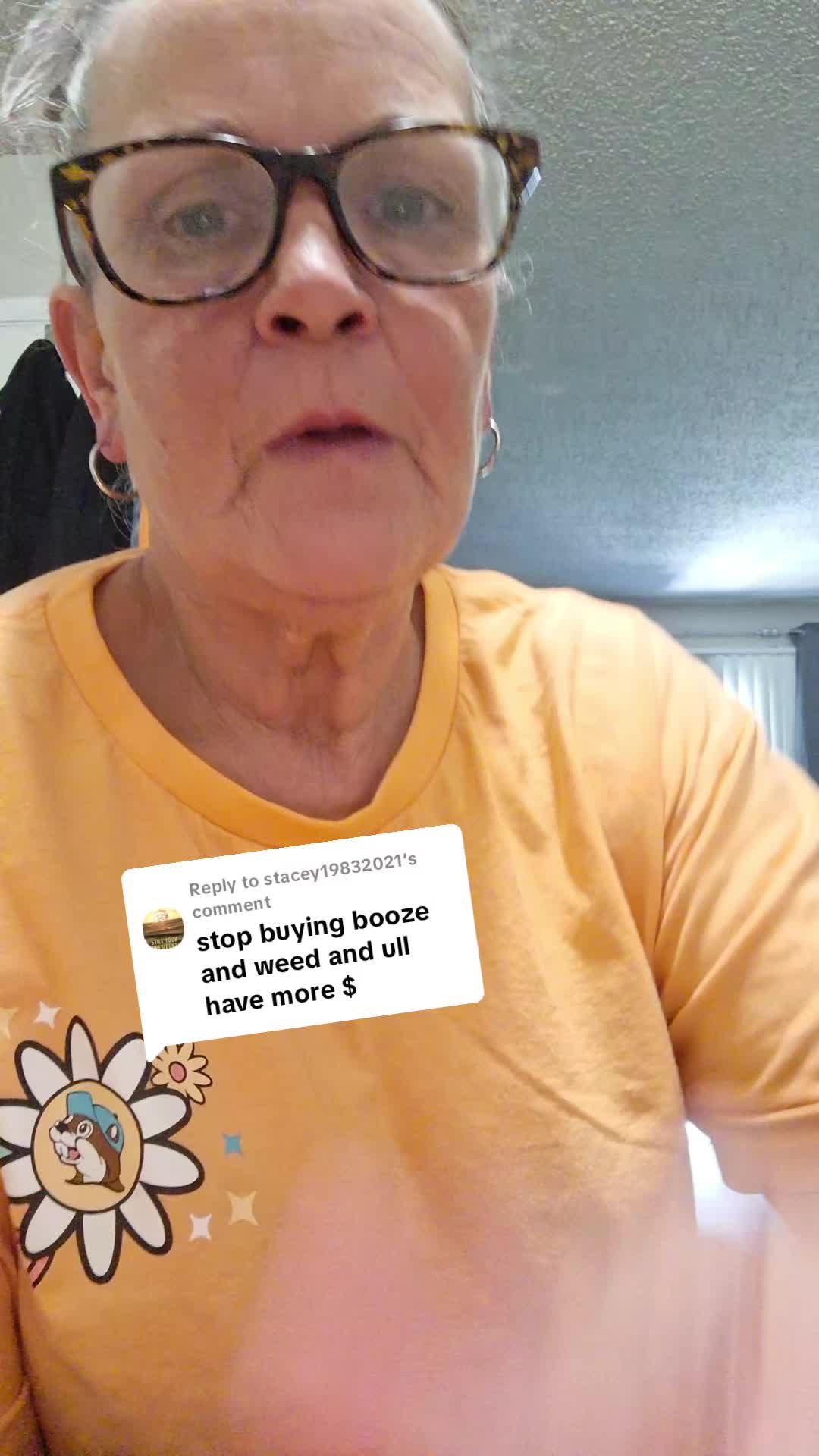 @granny at kitchen table 🎼🎵❌️