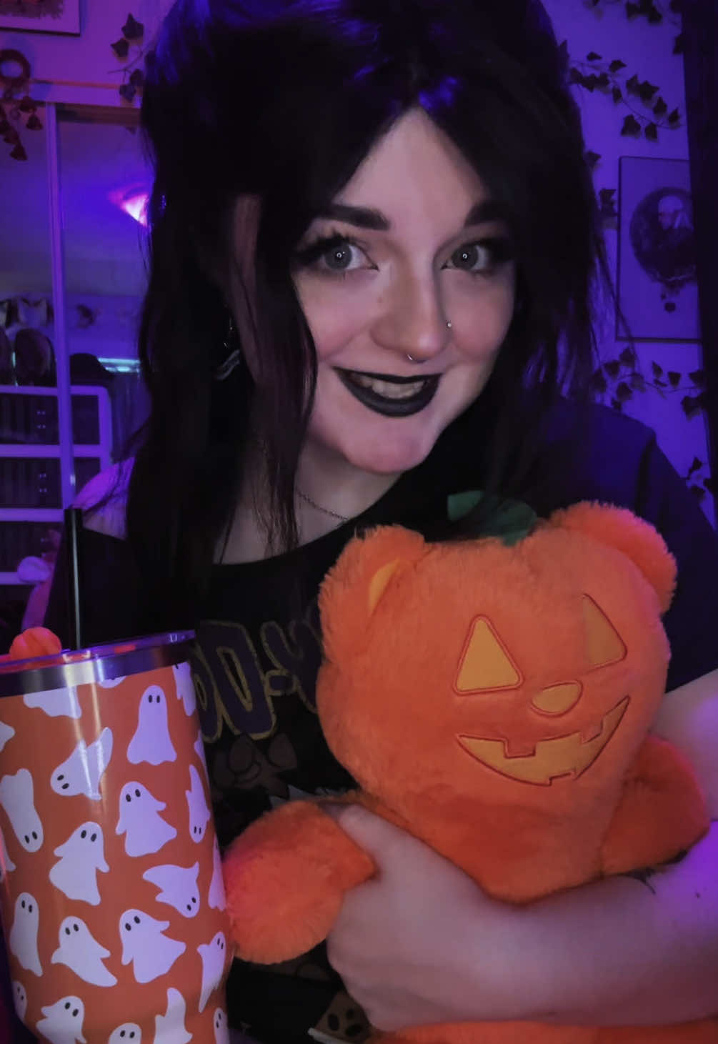 @ChibiNekoii