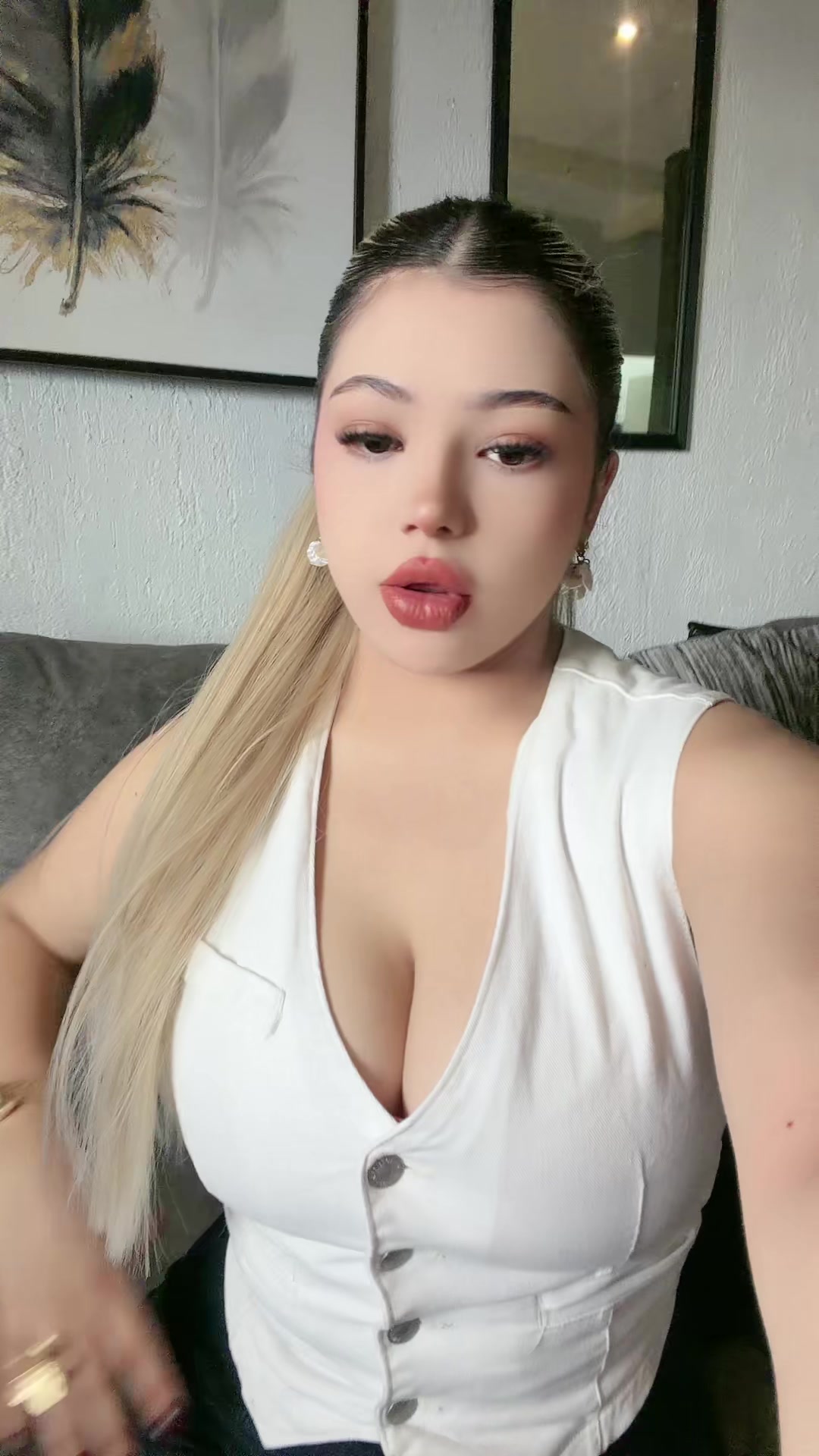 @Jenny🖤