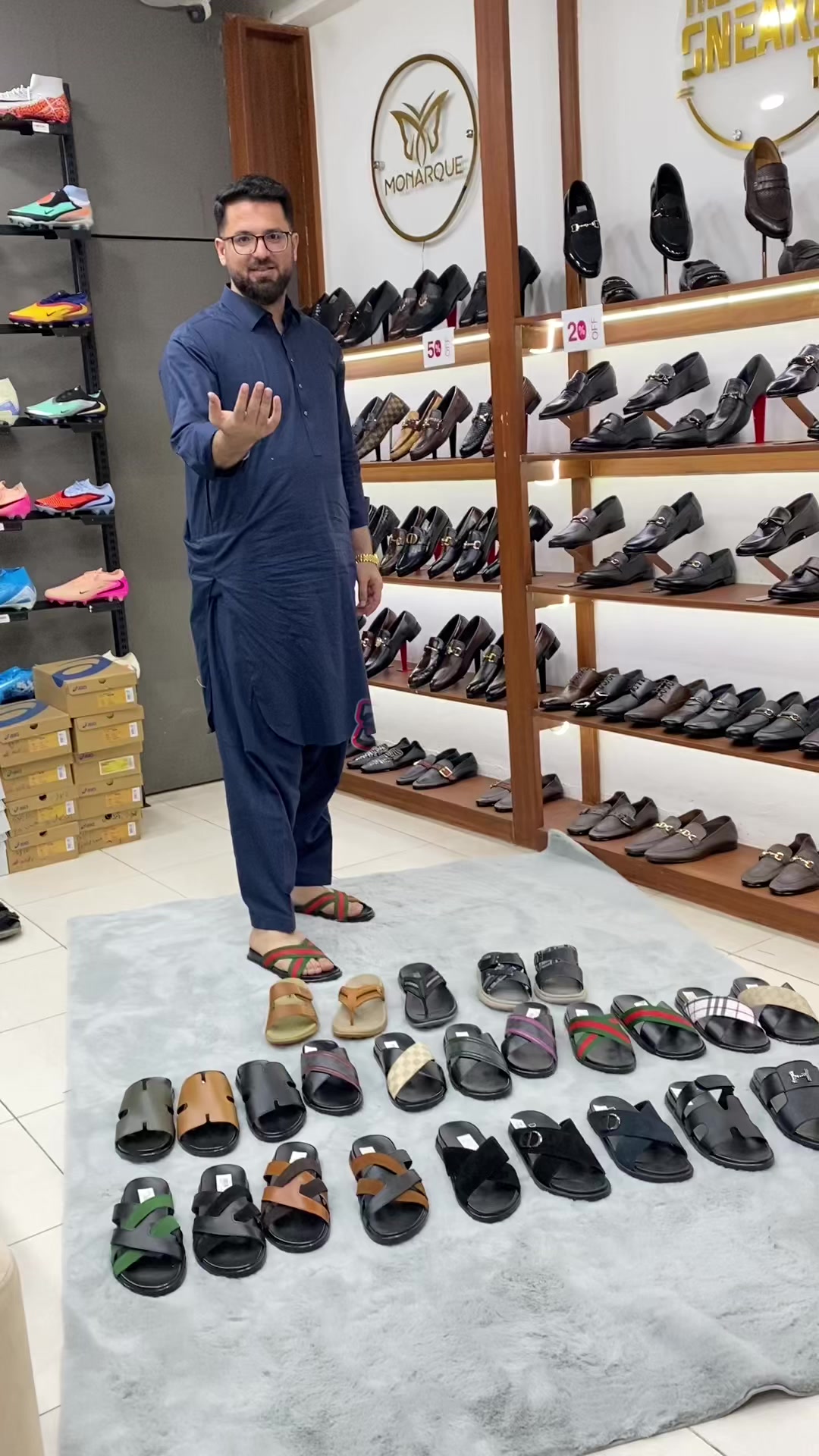 @The Sneaker Toe
