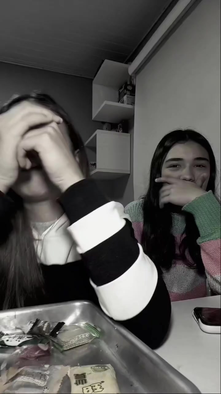 @Laliss✨