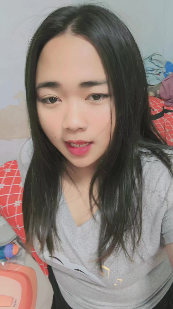 @พลอย'เด็กใต้ในครยก