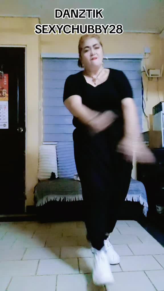 @danztik SEXYCHUBBY28 (Lynn)