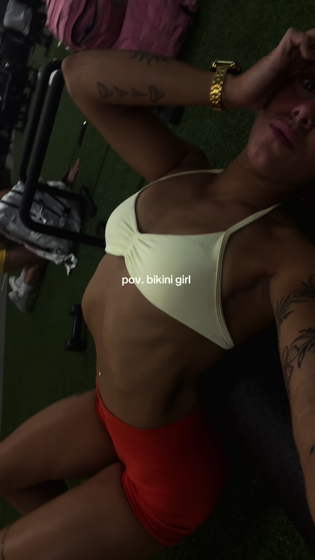 @LEAH LIFTS🌟👙🙂&zwj;&harr;️😛