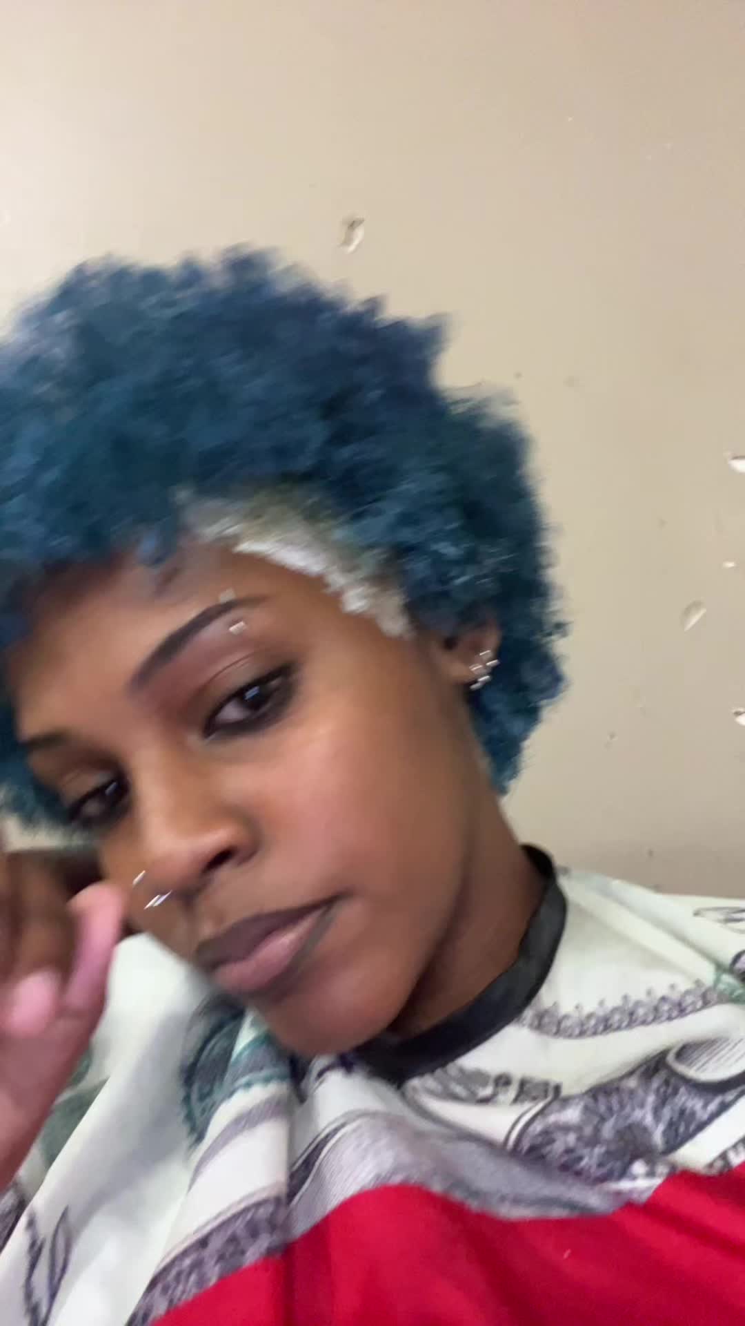 @bluehairedgirl