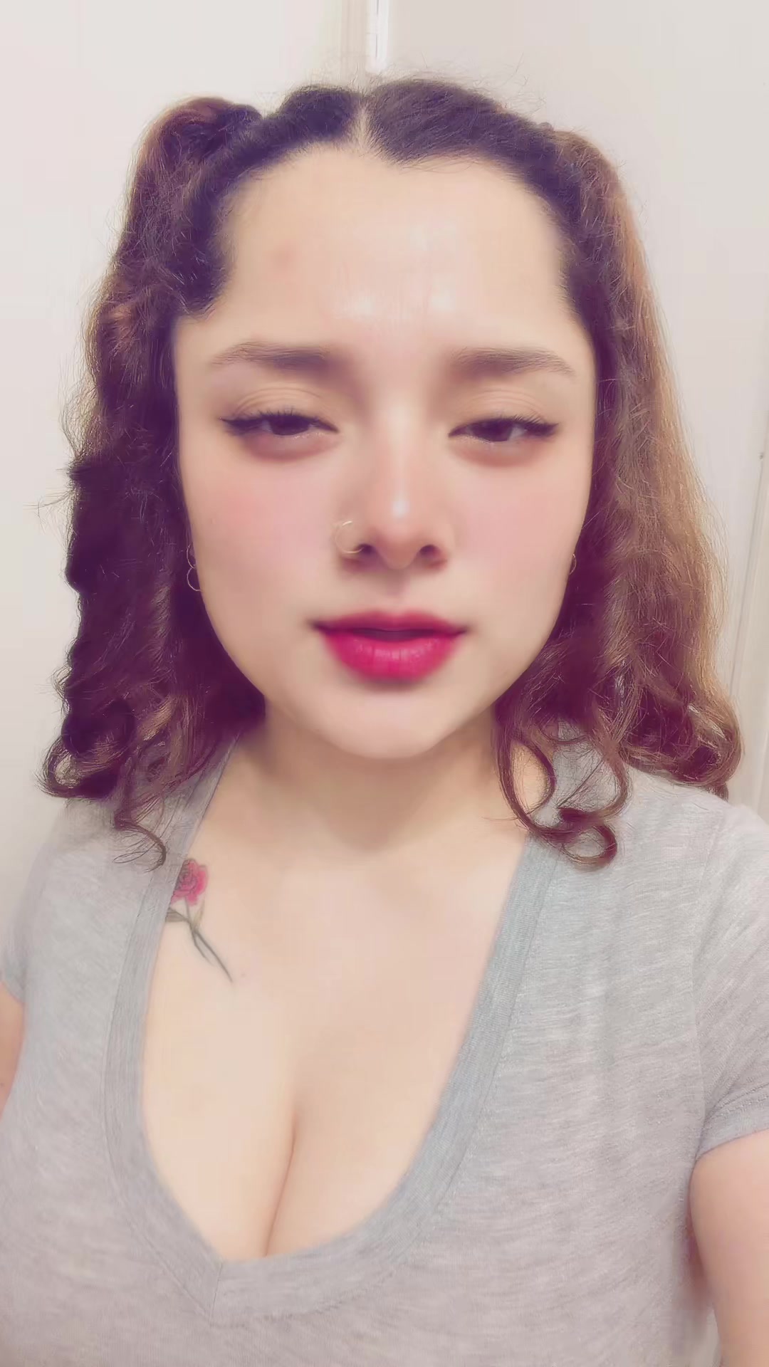 @𝑬𝒔𝒎𝒚💋