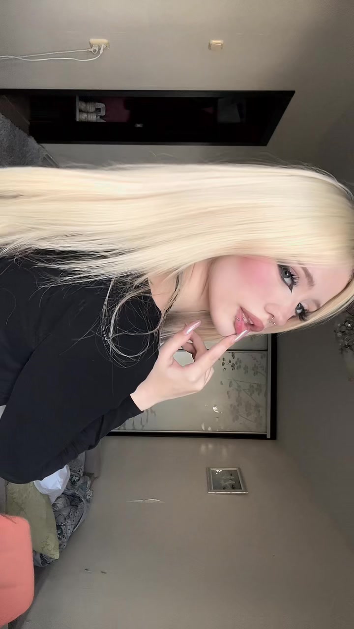 @соня