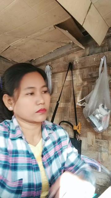 @မိုးမိုးအောင်