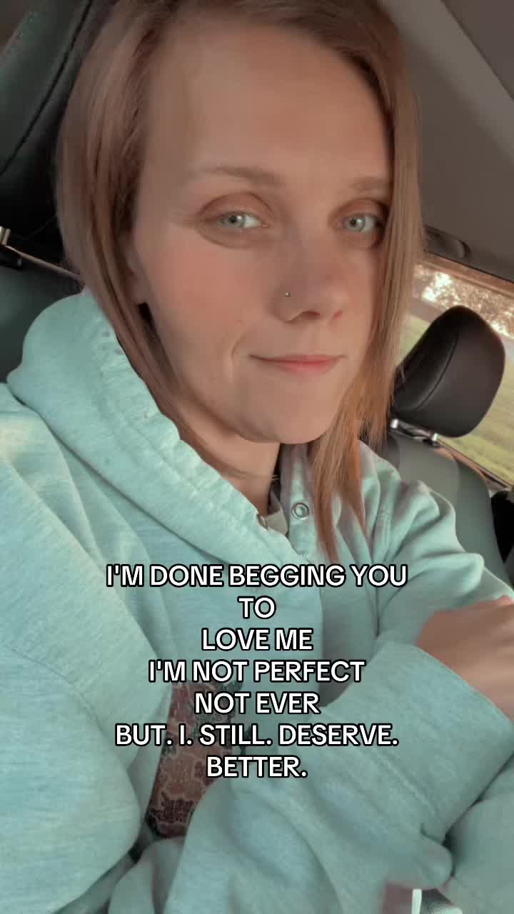 @LaceyNicole