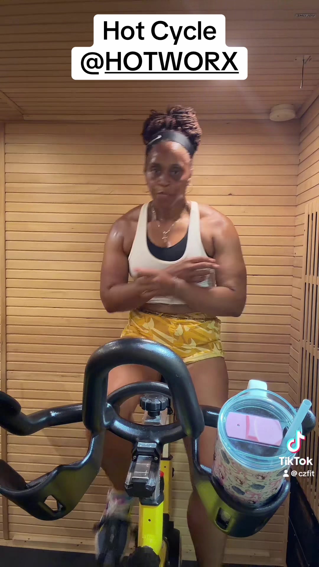 @CZFIT🏋🏽♀️ | Fashion & Food