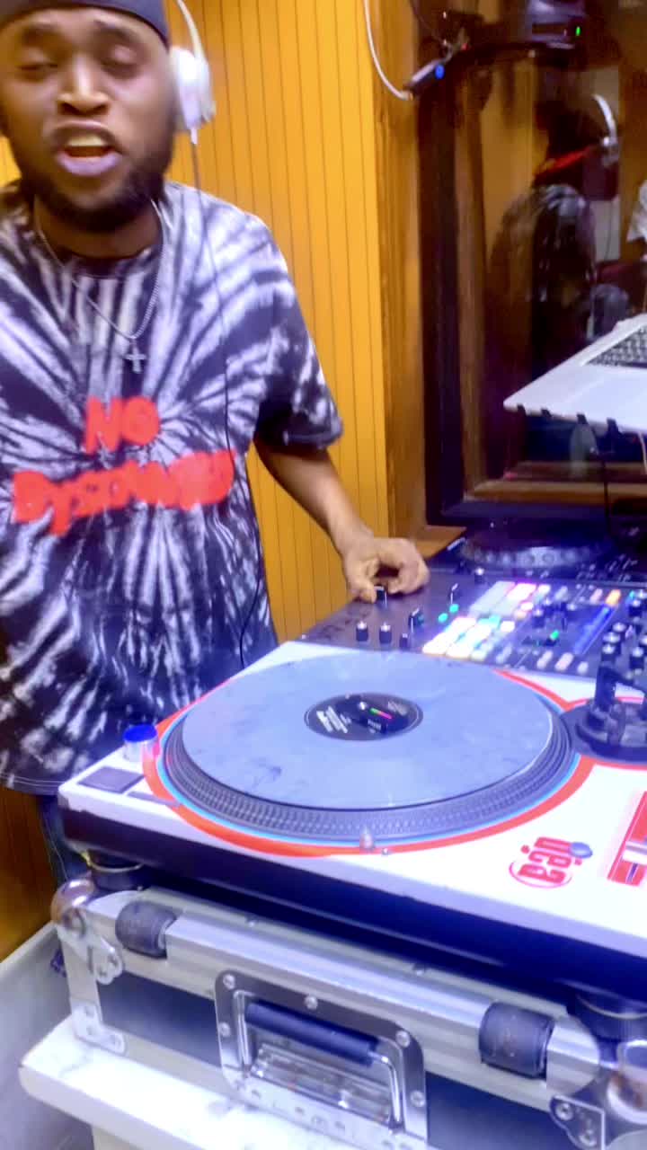 @DJ DEA