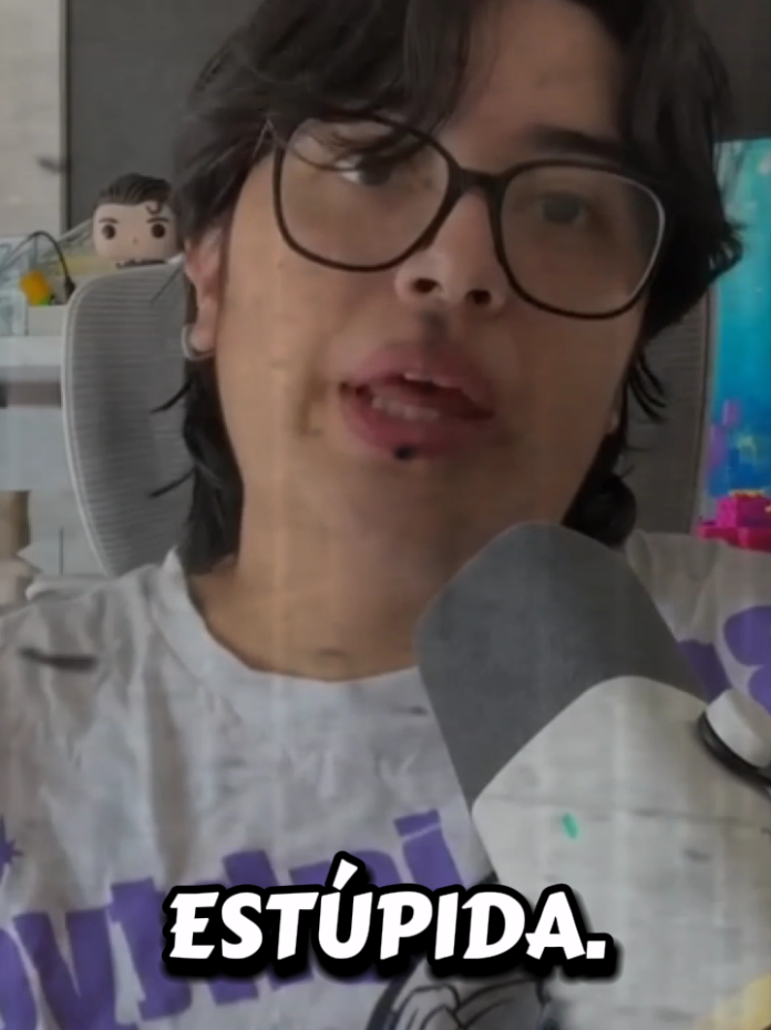 @Políticamente Moreno