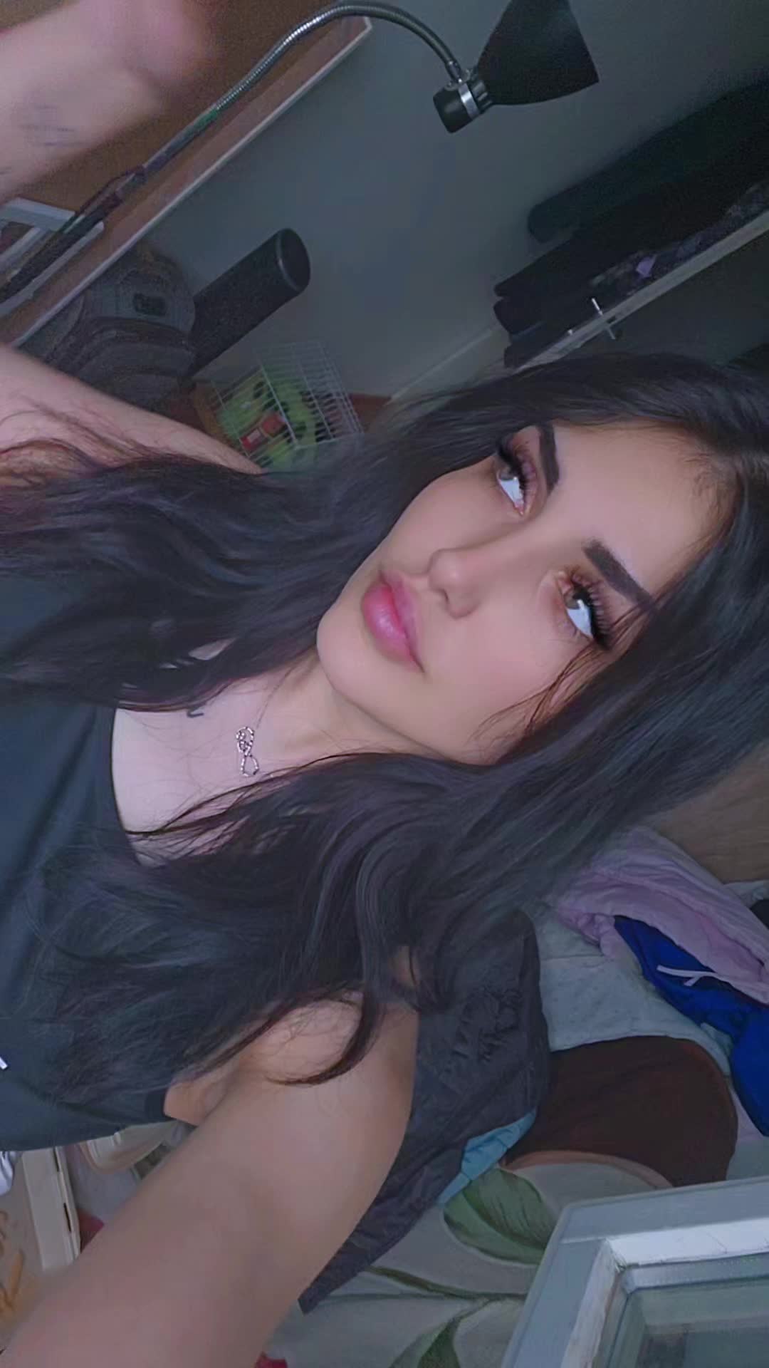 @monagmg