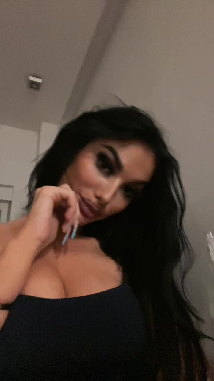 @Ajlla