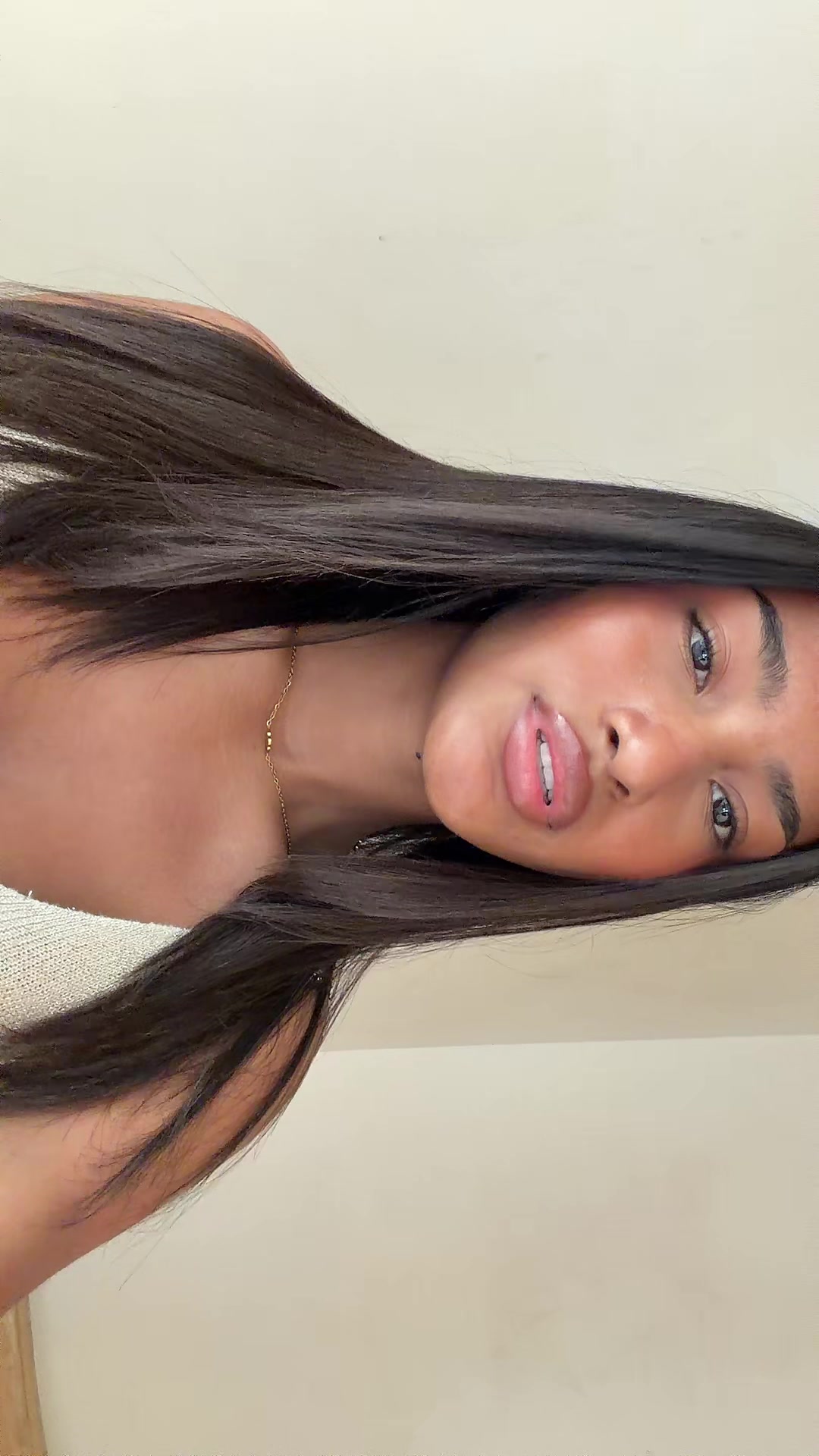 @𝗠𝗮𝗿𝗮 🌟🍸
