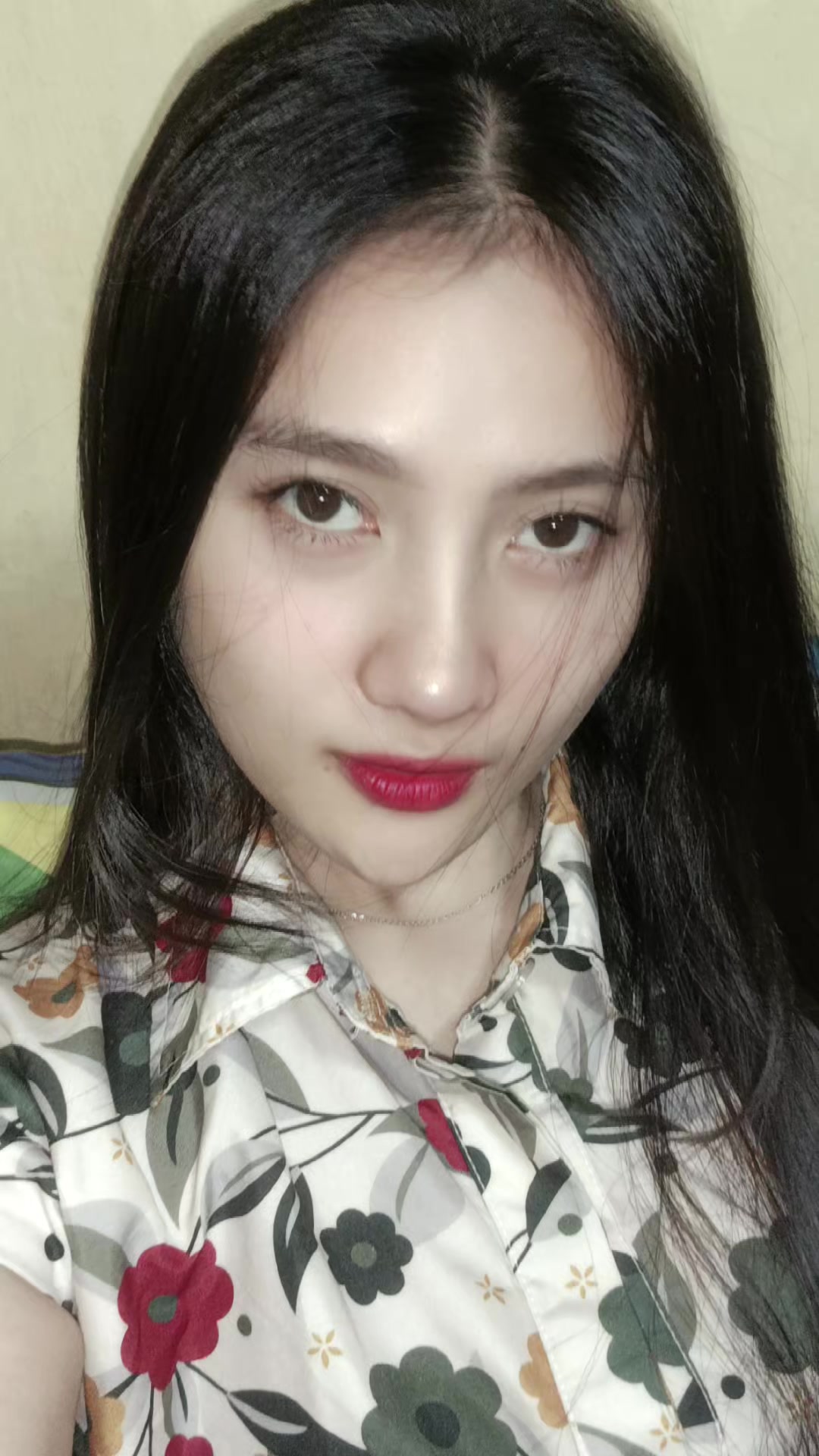 @Dari Kontak Anda