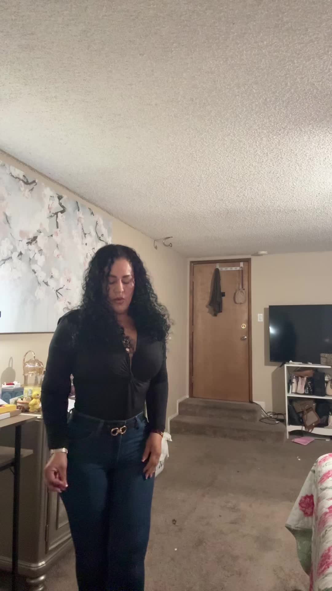 @bella colombiana