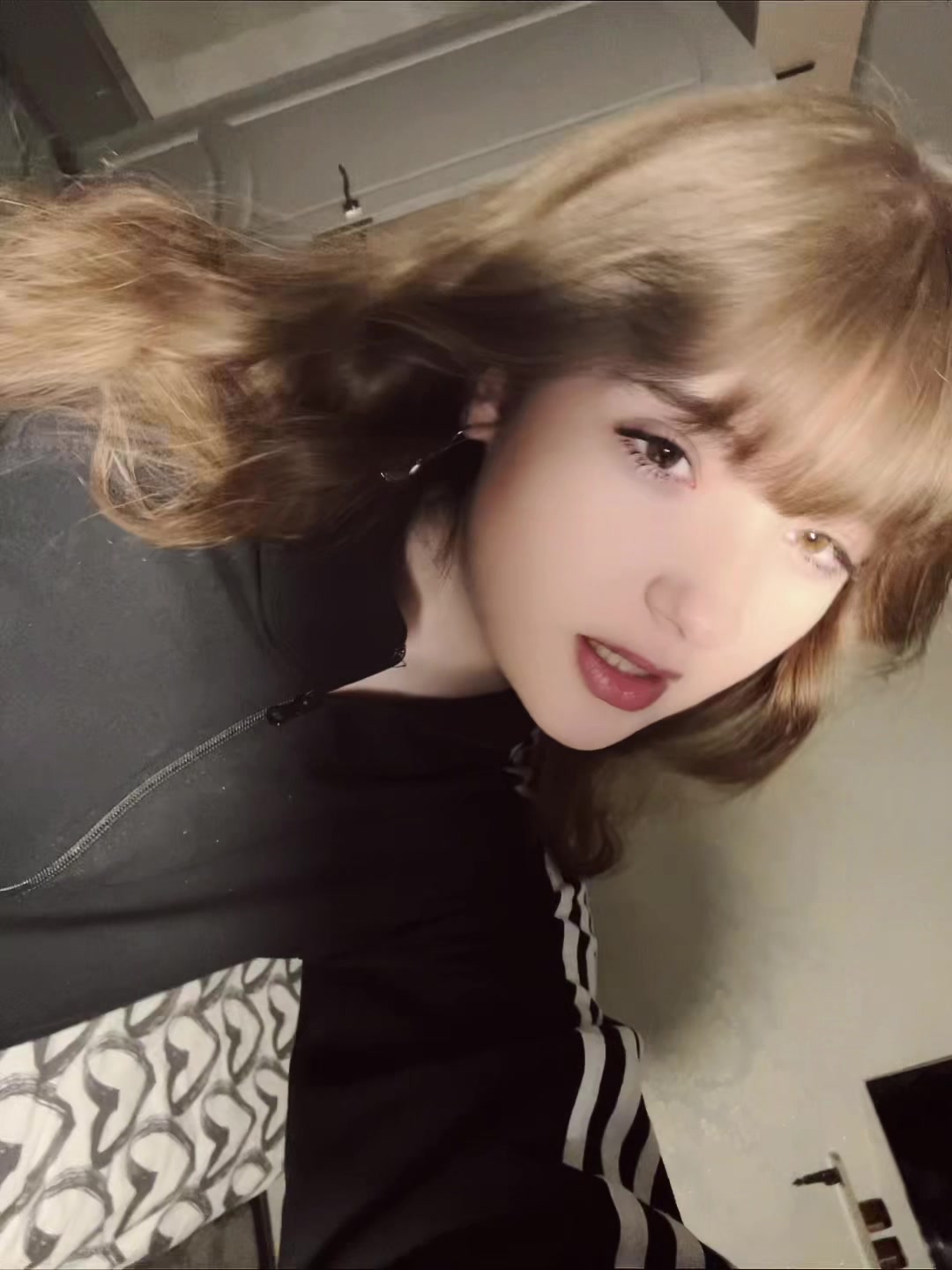 @𝐦𝐚𝐥𝐛𝐛𝐫𝐮𝐡