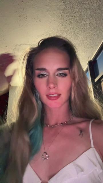 @Ťĩfffäñÿÿÿ! 🖤