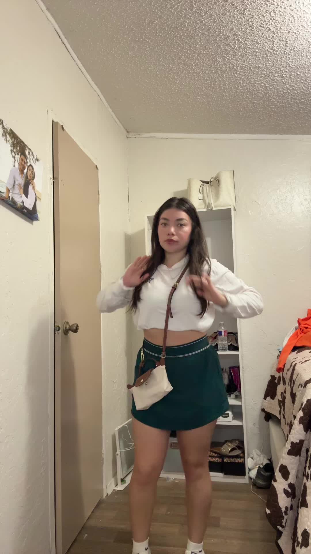 @Amairani