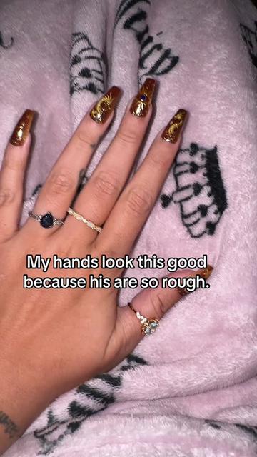 @MeesaJJbinxx