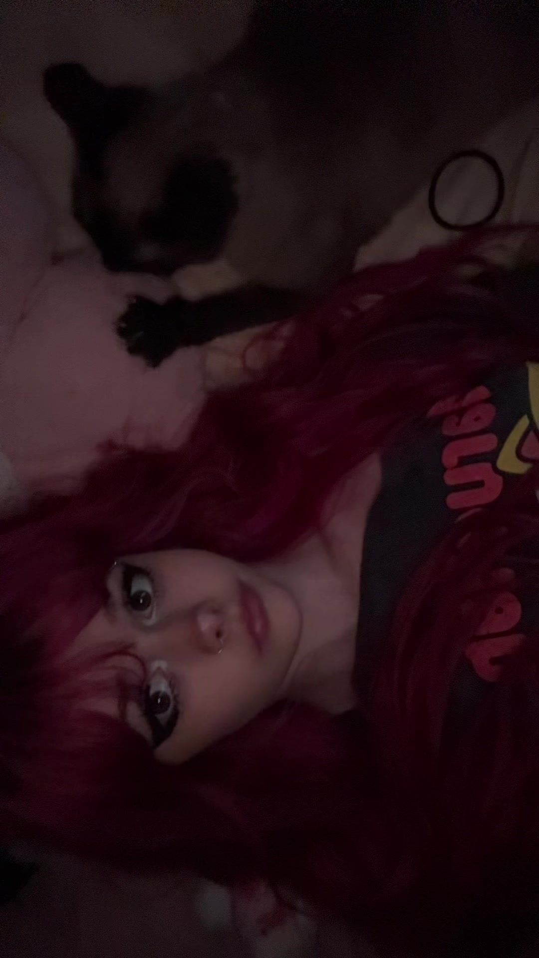 @🖤