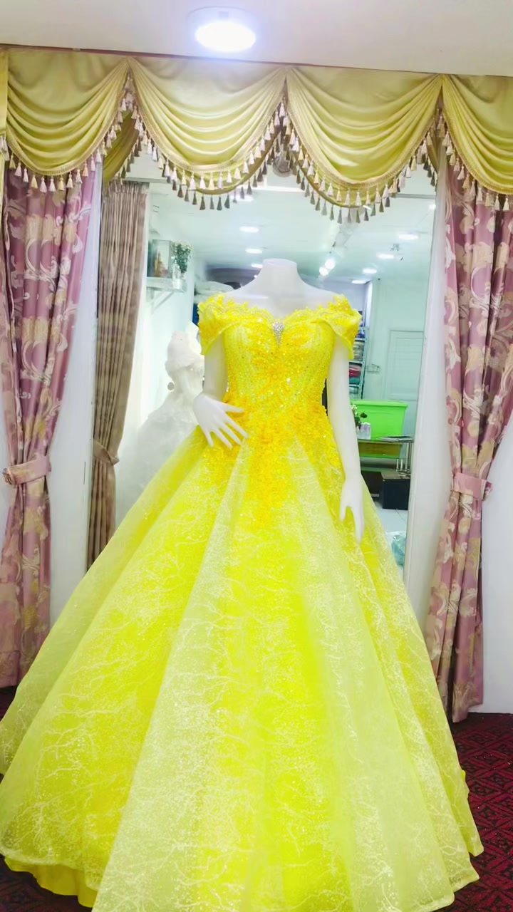 @Panthakhin Wedding Dress Yng