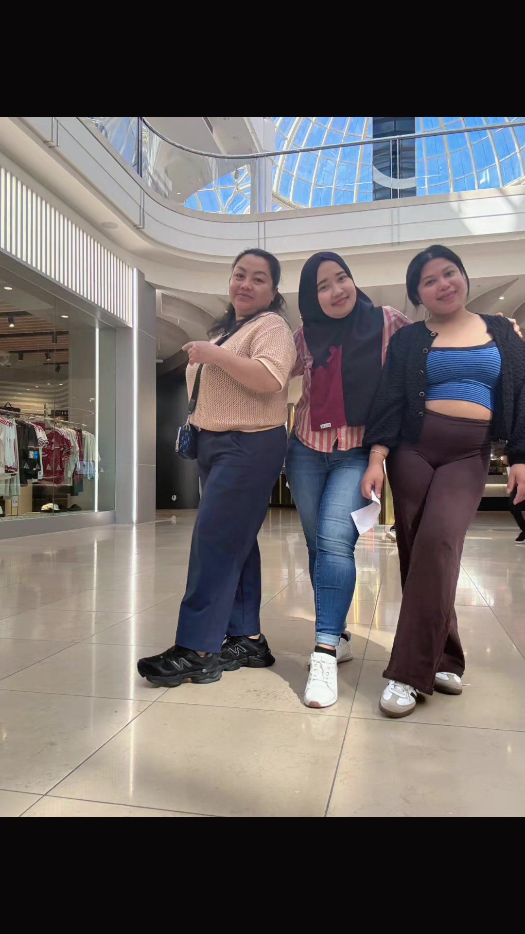 @fellycia 87 🇮🇩🇭🇲