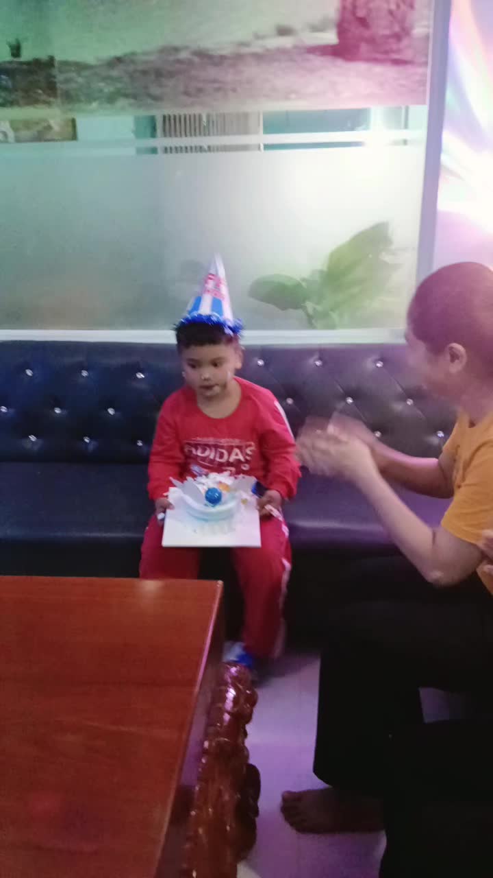 @konhneang