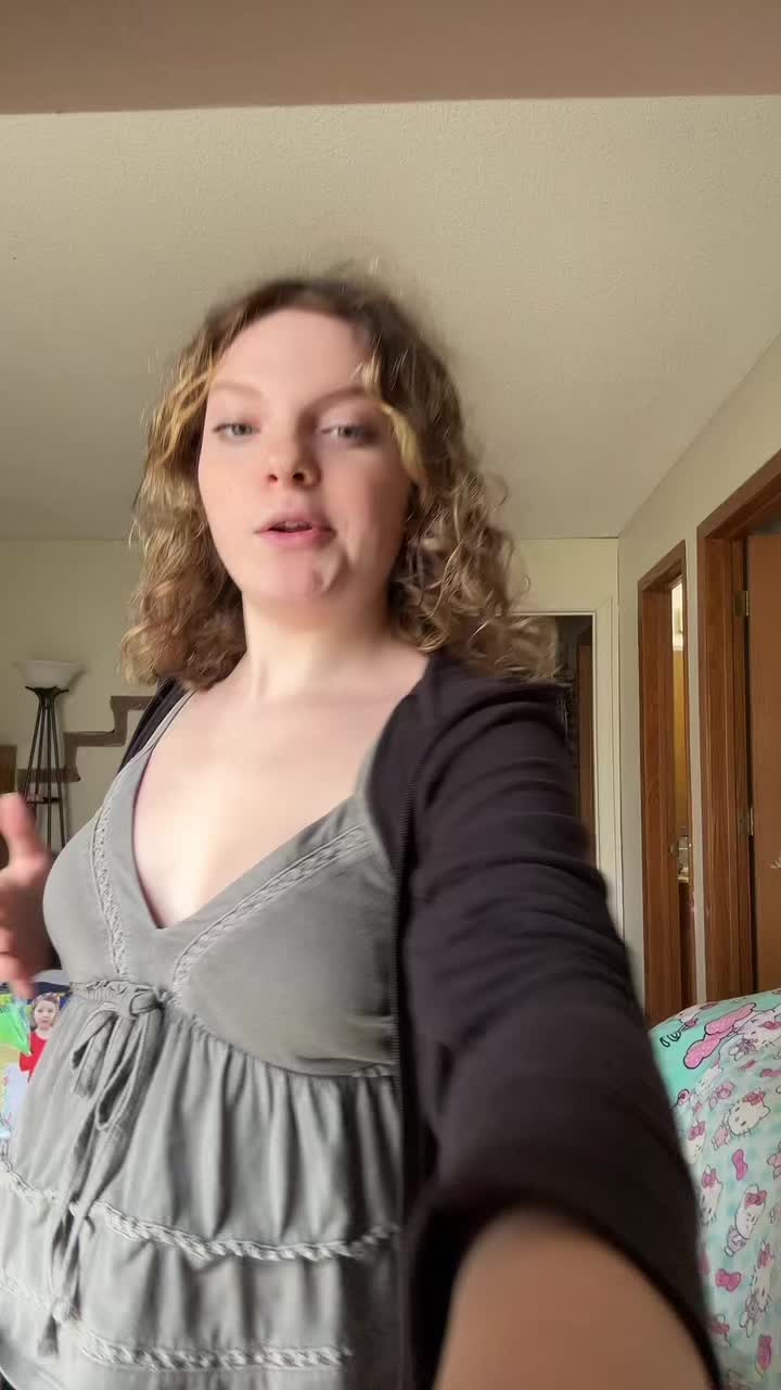 @User588436632