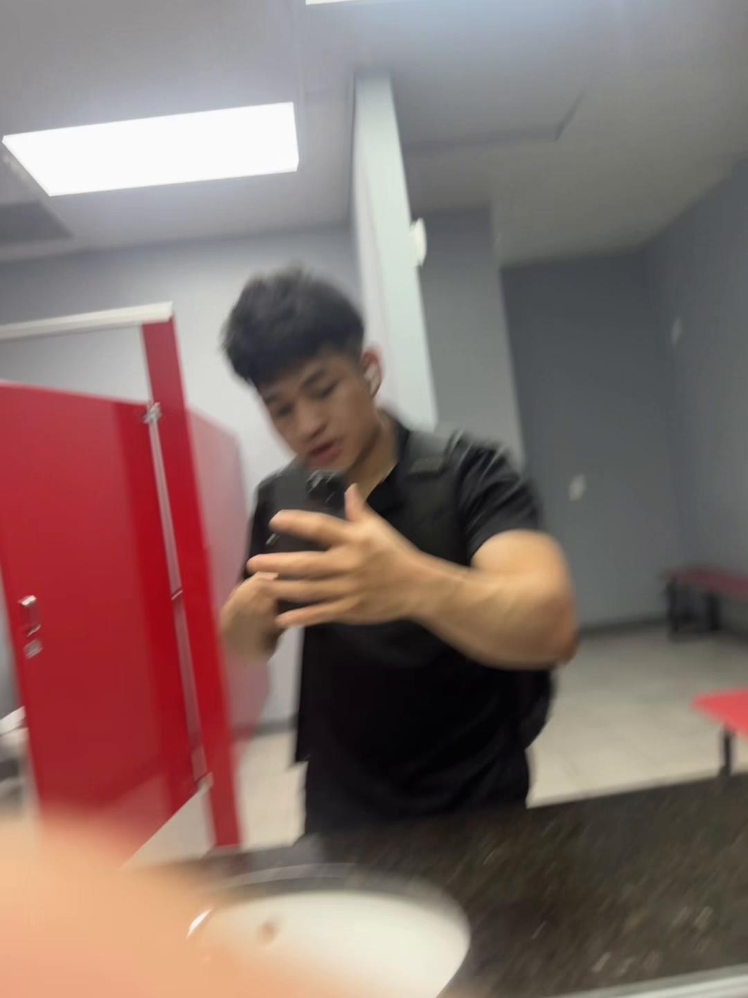 @Jes&uacute;s monte 🤴🧿