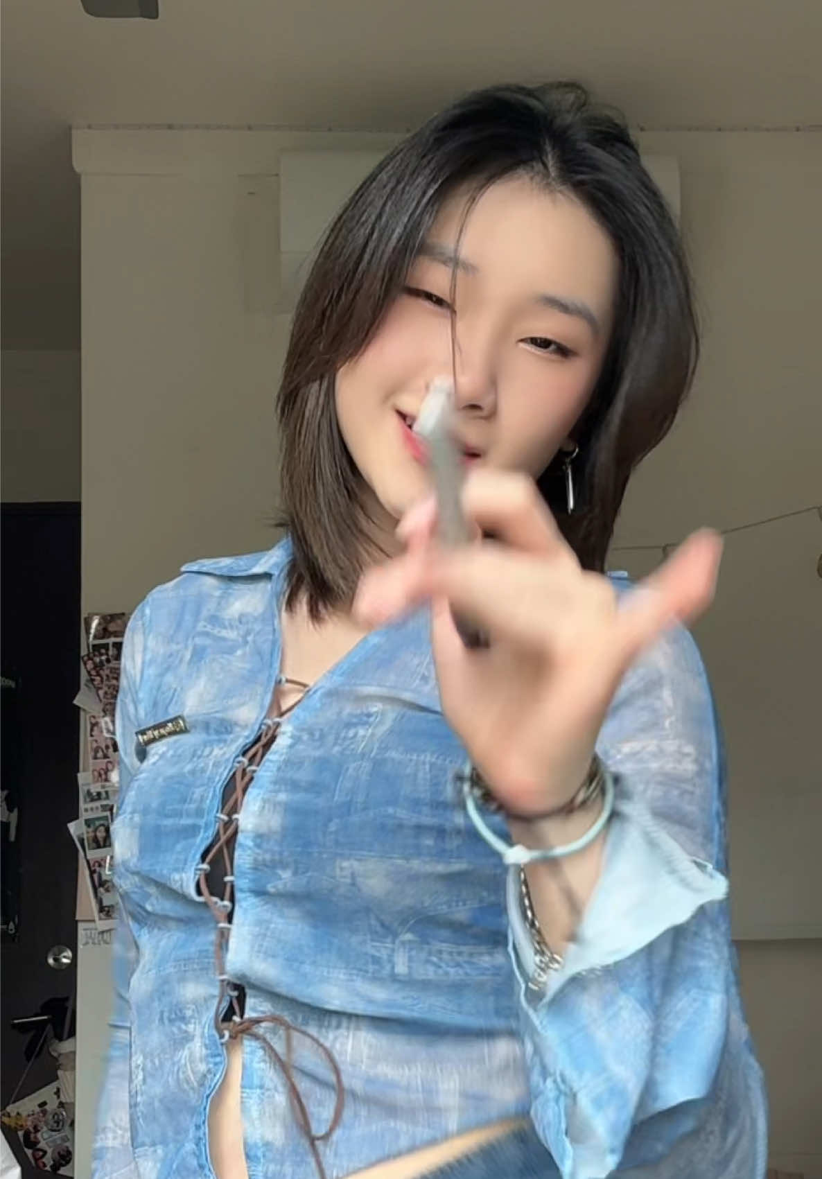 @xinyi