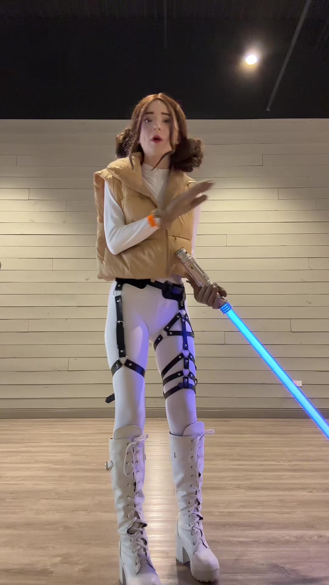 @Goldencosplayz