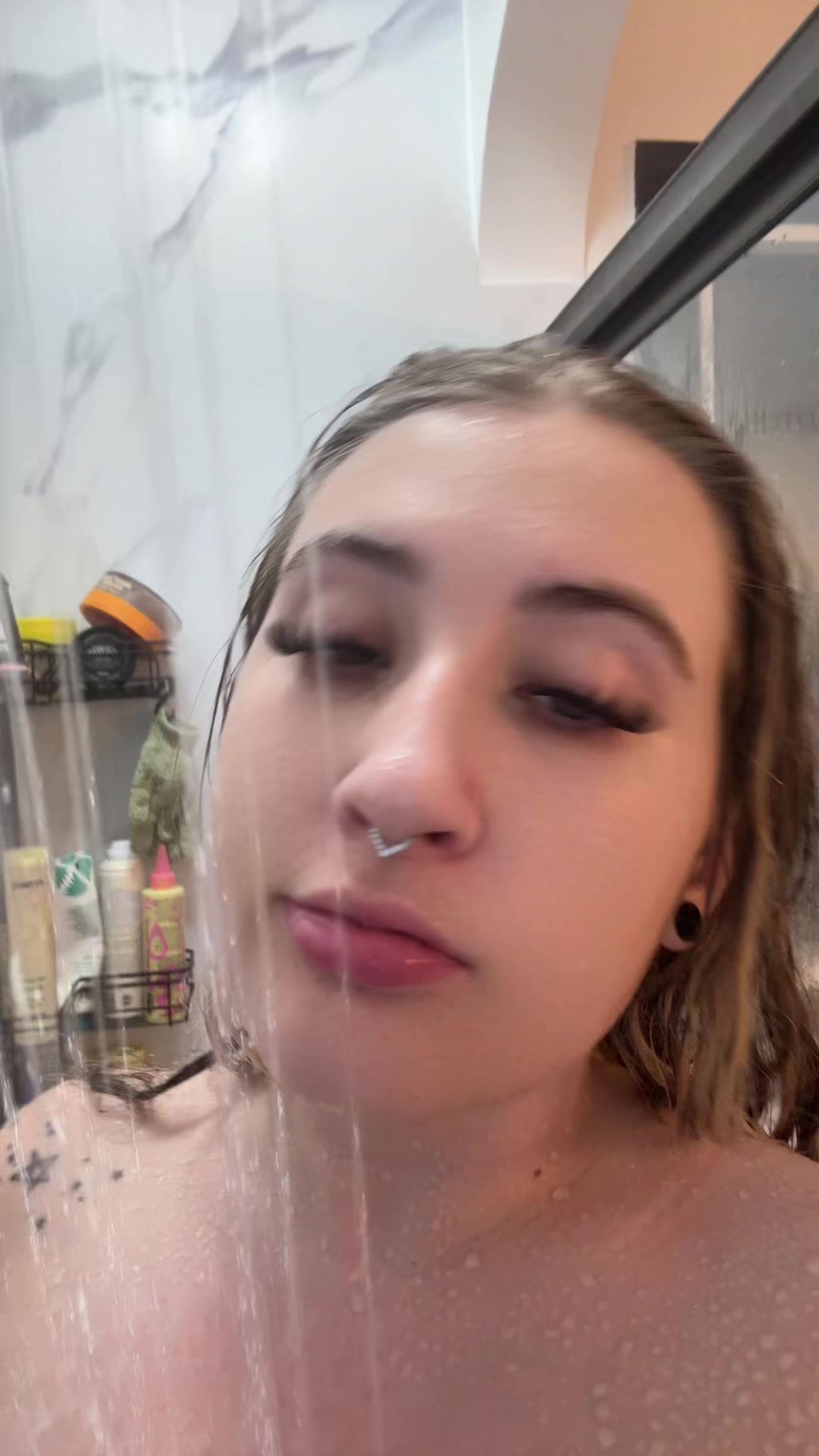 @noluciesluck