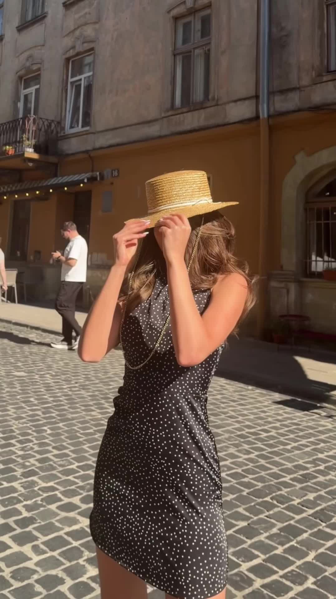 @Lizabettti