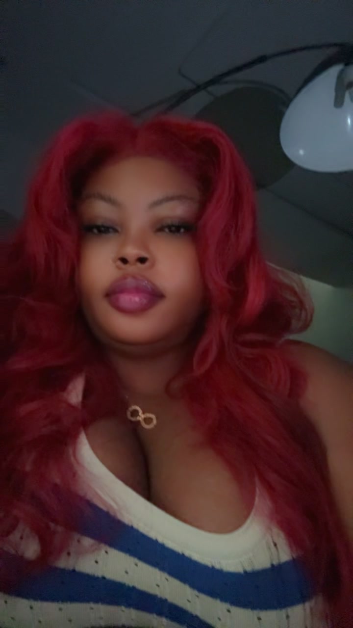 @Queen Funkiliciouz