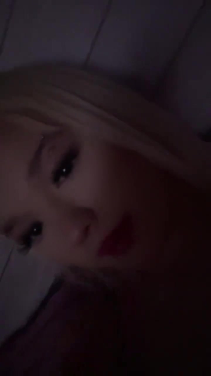 @prettiestfaceoncam_