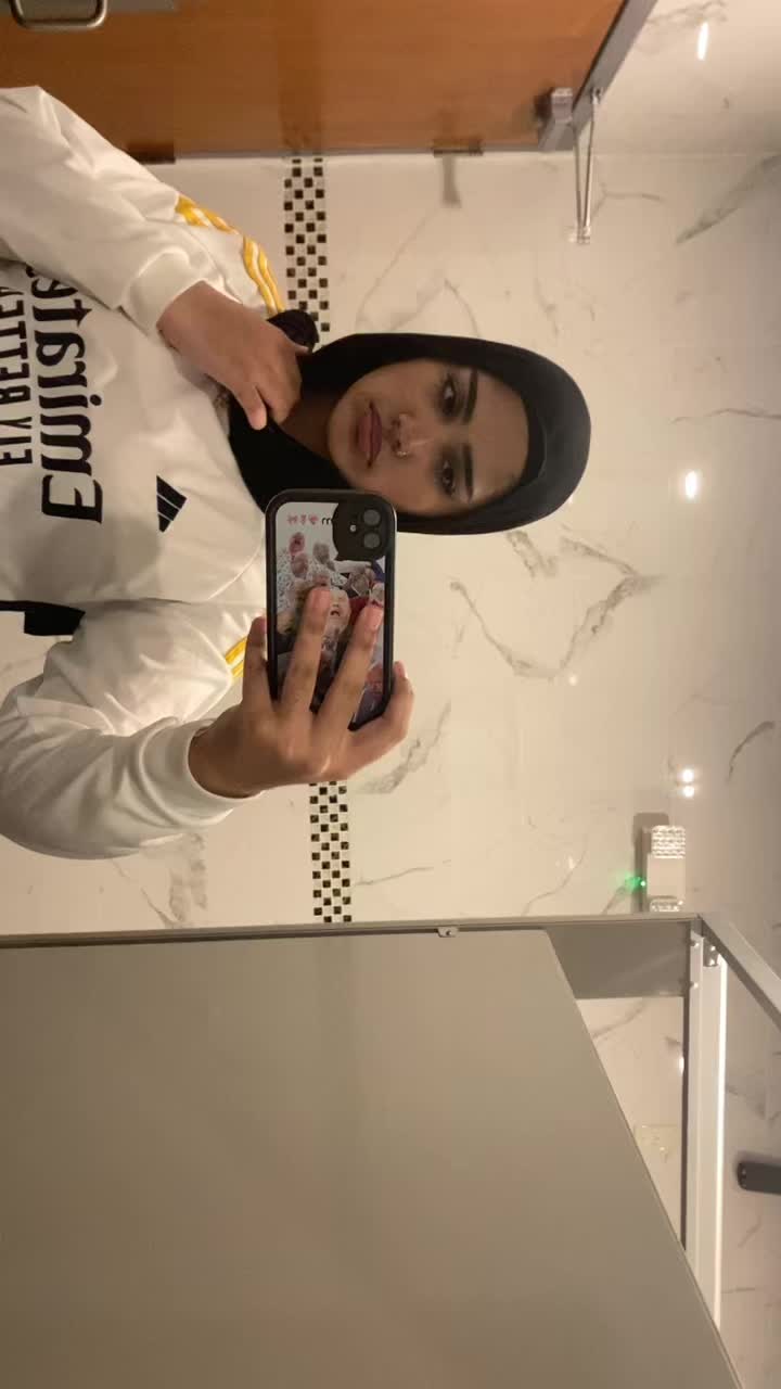 @Ayat ๐๐ฎ๐ถ๐ฆ
